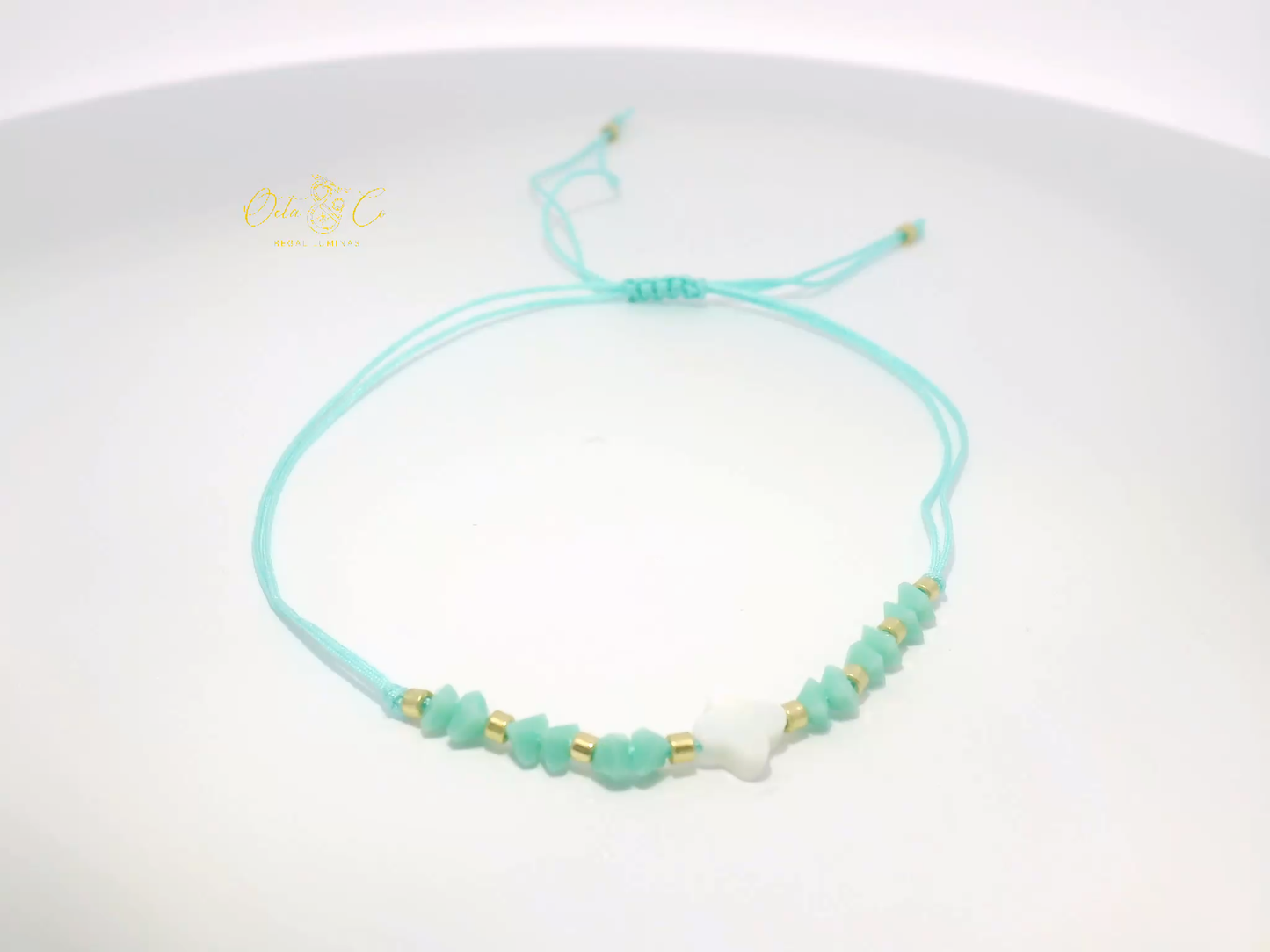 Elegant Aqua Beaded Bracelet