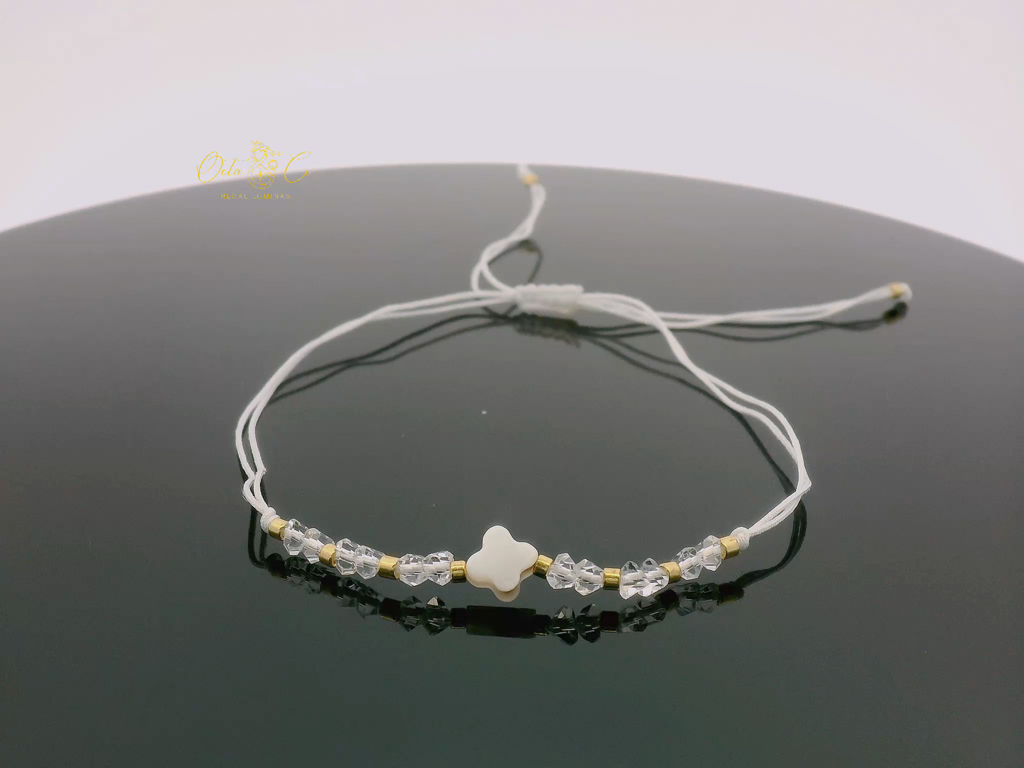 Elegant White Beaded Bracelet