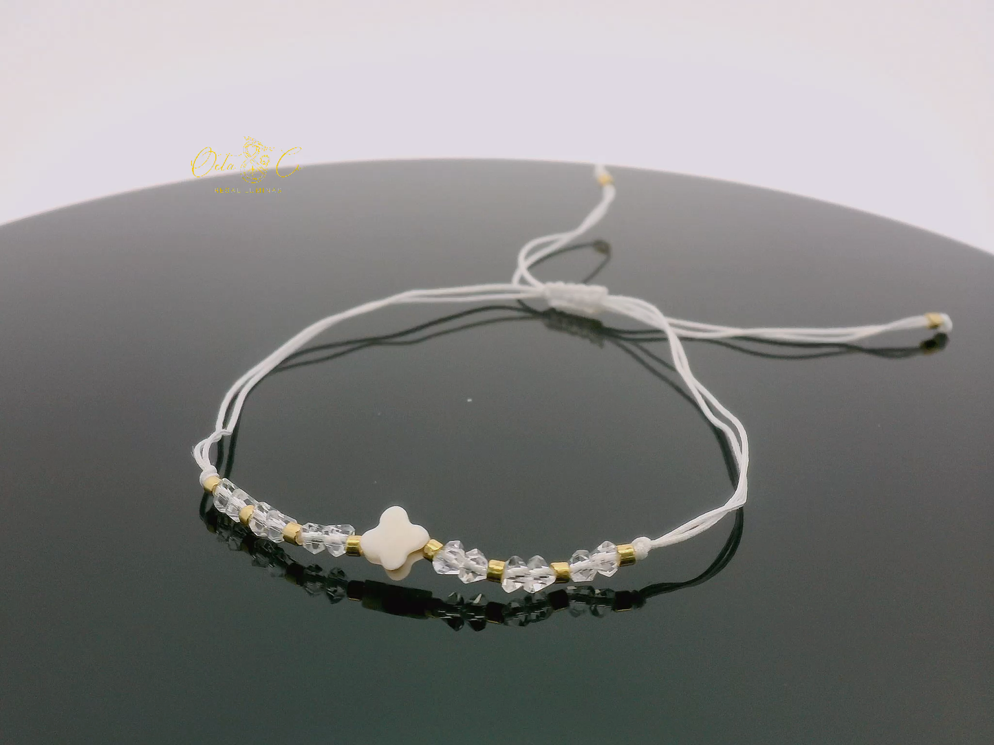 Elegant White Beaded Bracelet